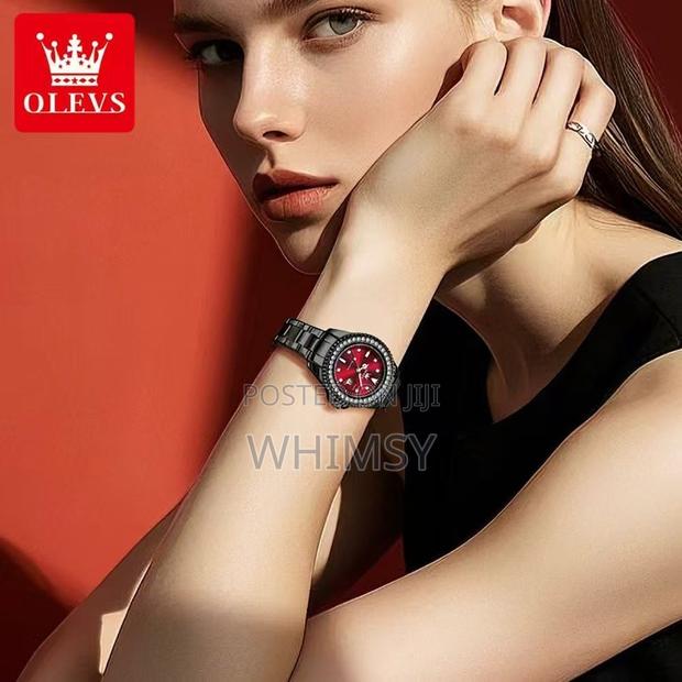 Black Olevs Women's Luxury Quartz Watch W/ a Red Dial Studdes Bezel - thumbnail 8