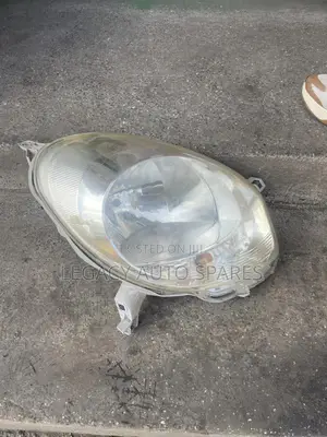 Toyota Passo Headlight (2010-2012 Model)