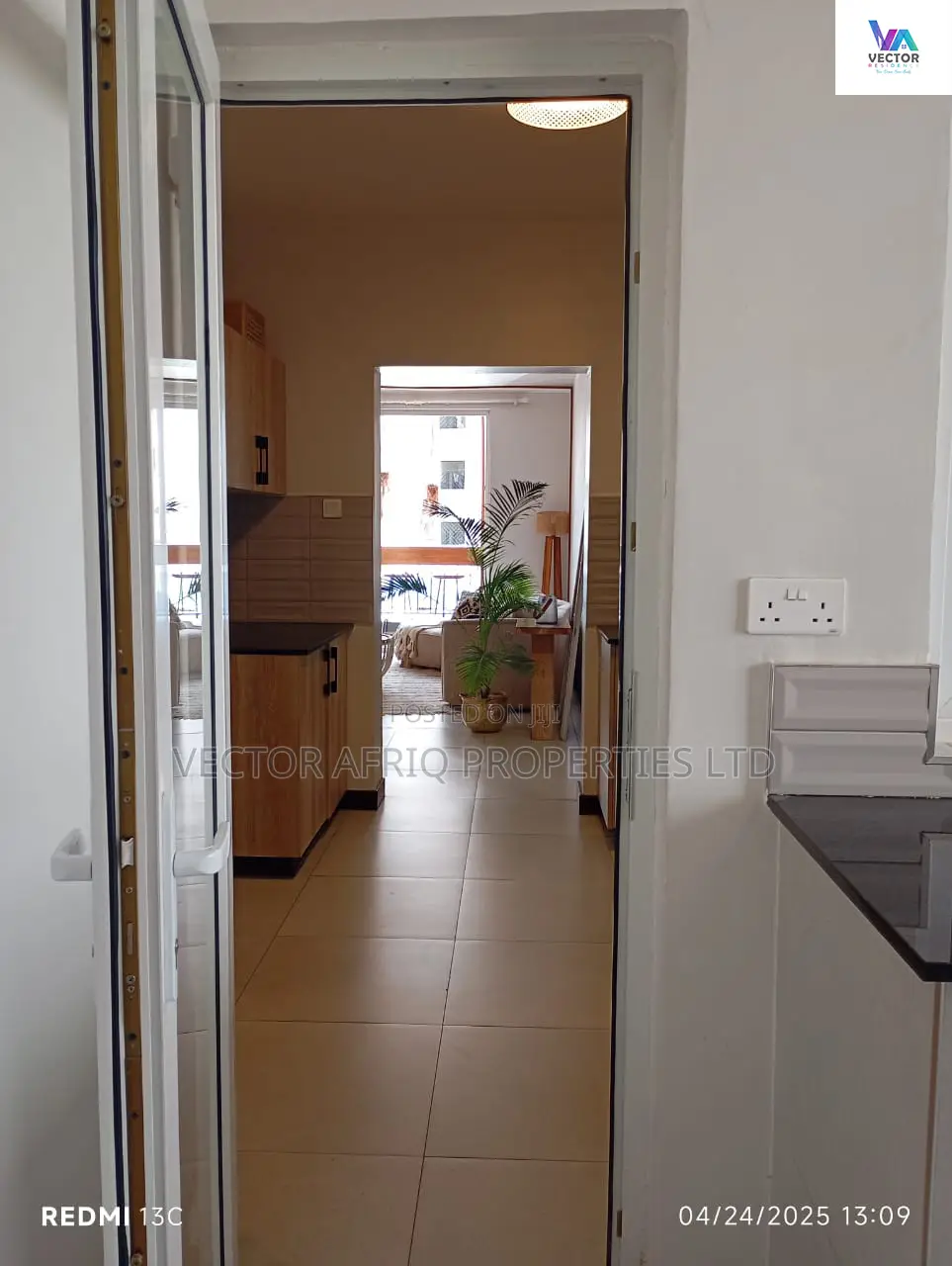 3bdrm Apartment in Katani for sale