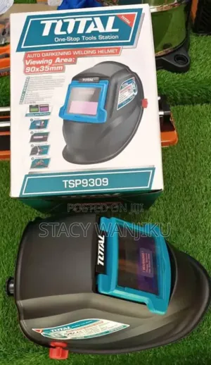 Auto Darkening Welding Helmet