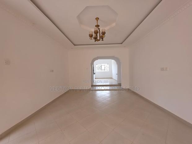 3bdrm Bungalow in Kibiku for sale - thumbnail 2