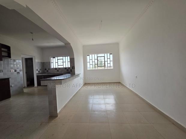 3bdrm Bungalow in Kibiku for sale - thumbnail 9