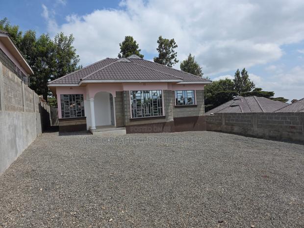 3bdrm Bungalow in Kibiku for sale - thumbnail 19
