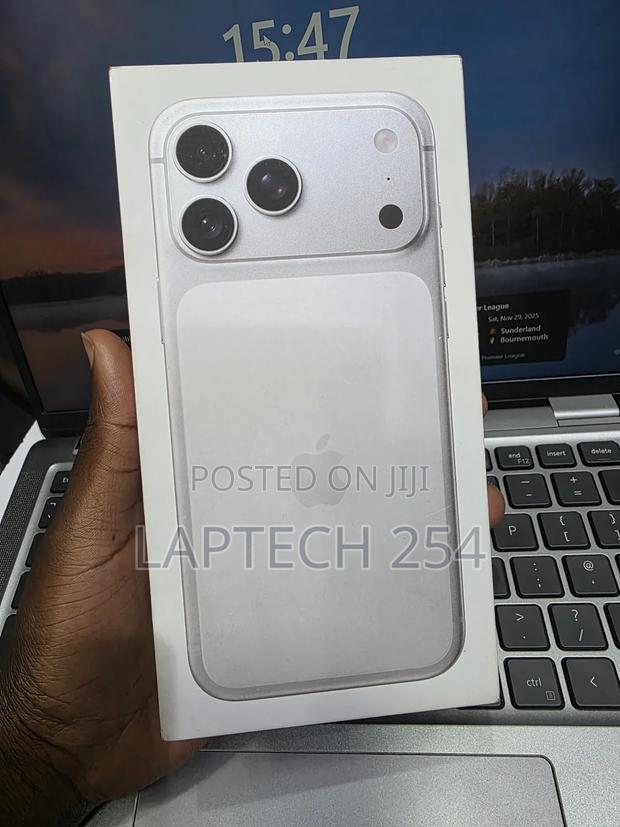 New Apple iPhone 17 Pro Max 512 GB - thumbnail 5