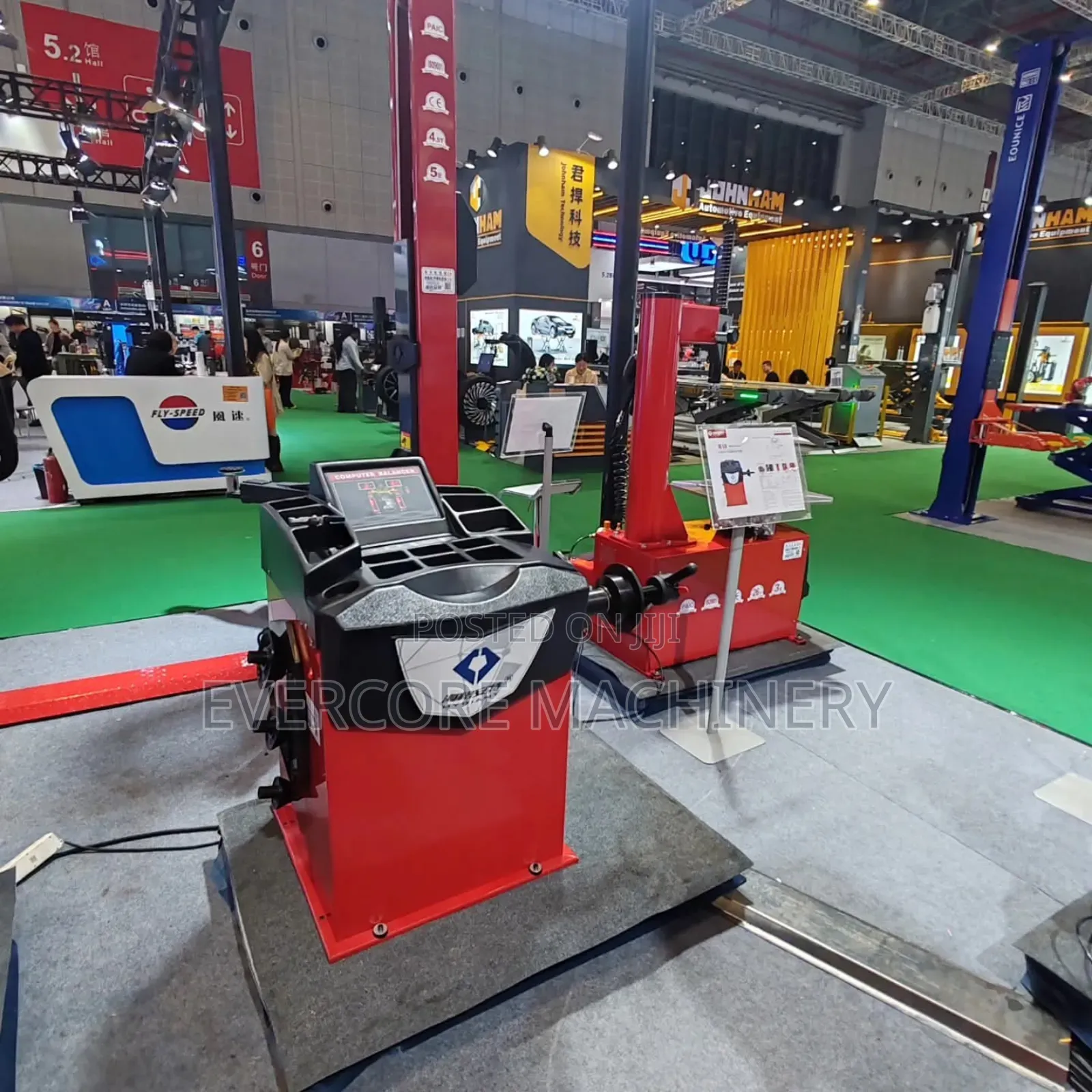 Ccommercial Wheel Balancer Machine for Commercial Duties.
