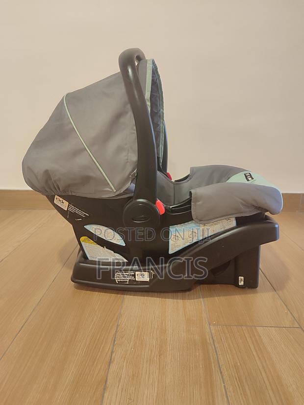 Graco 3-in-1 Travel System (Stroller + Car Seat) - thumbnail 9