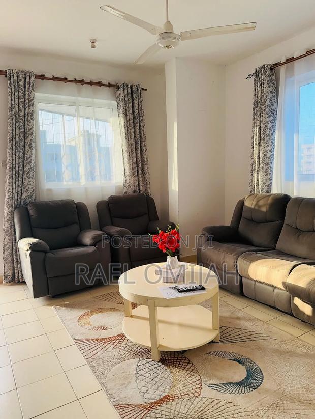 1 Bedroom Airbnb - thumbnail 3