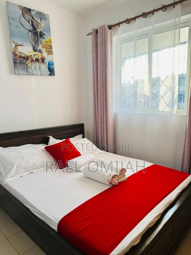 1 Bedroom Airbnb - thumbnail 4