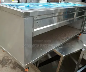 Electric Food Warmer Baine Marine Display