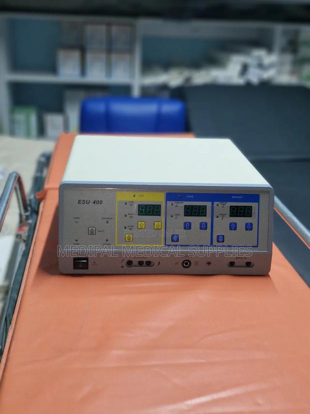 Diathermy Machine - thumbnail 4