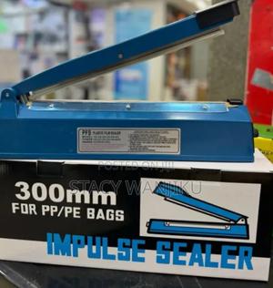 300mm Plastic Sealing Machine - main view