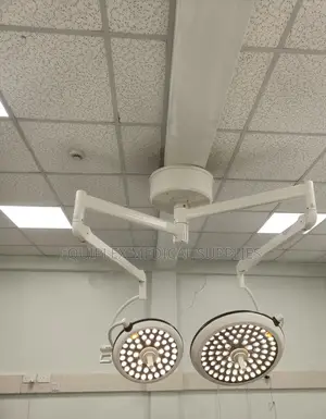 Double-Arm Led Theatre Light
