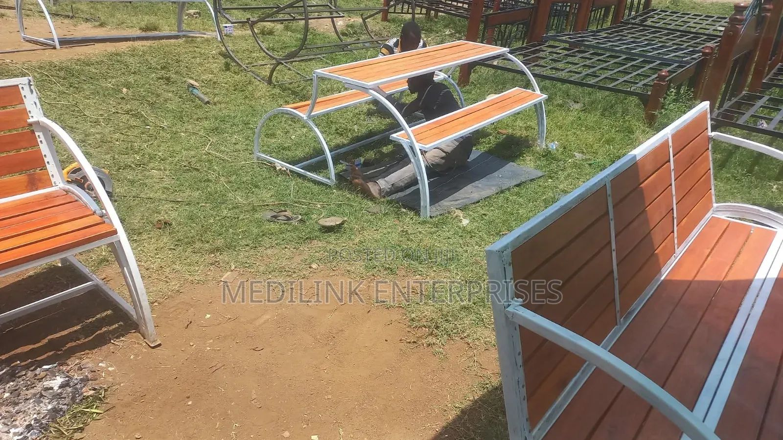 Wooden Metallic Foldabe Outdoor Benches