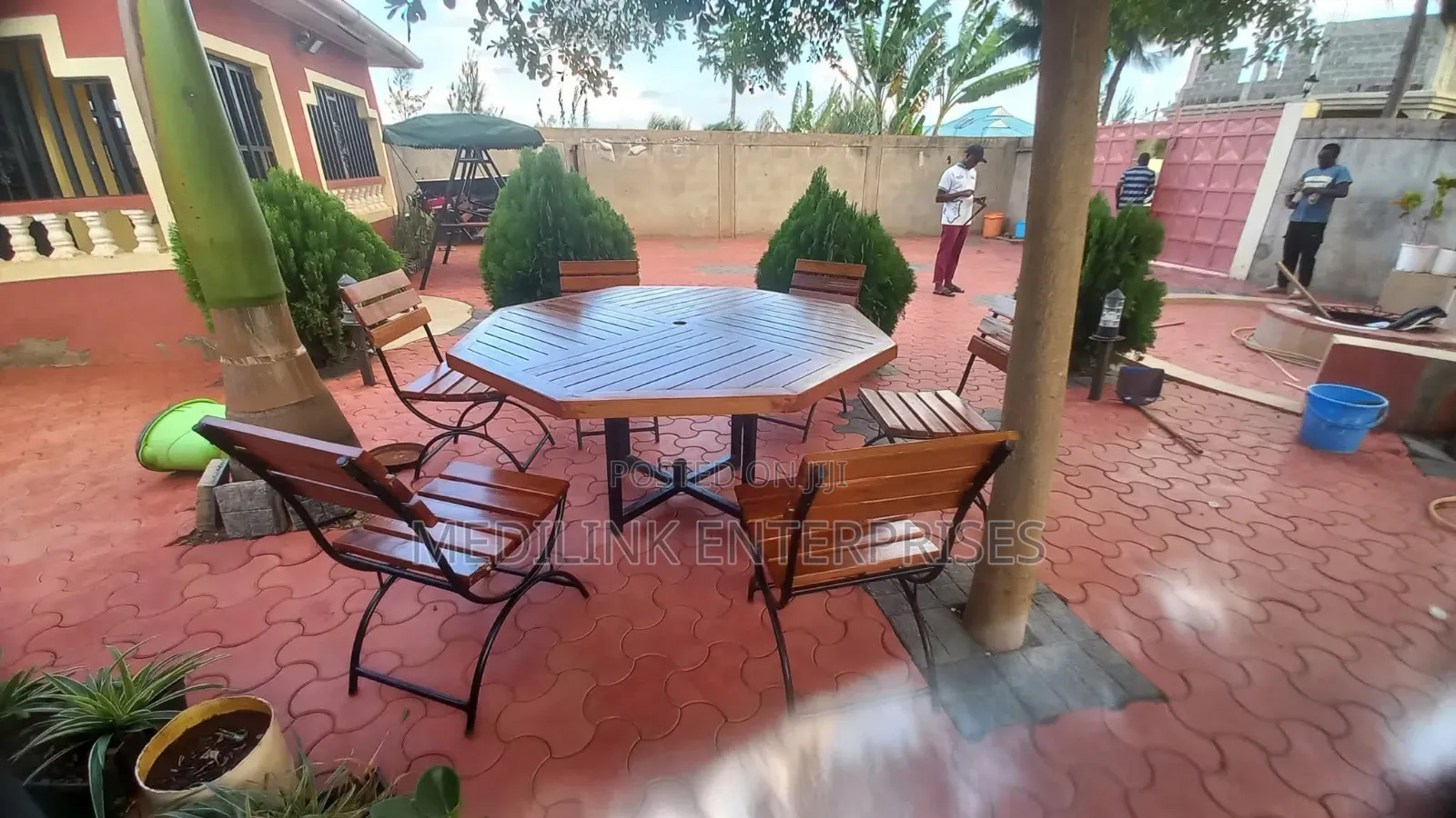 Outdoor Home 6-Seater Table