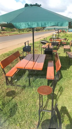 Wooden Metallic Garden Outdoor Benches
