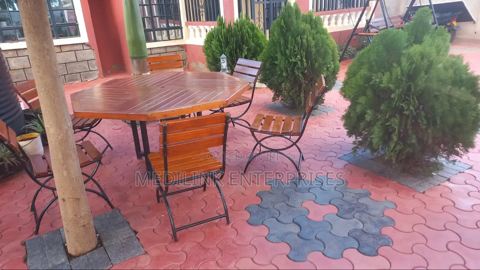 Home Services Outdoor 6-Seater Outdoor Table