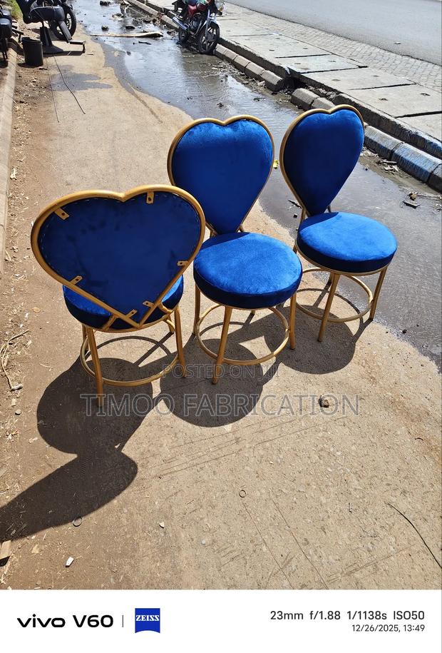 Love Blue and Gold Seats - thumbnail 3