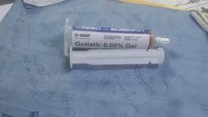 Goliath Gel With a Plugger