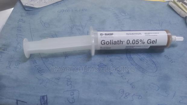 Goliath Gel With a Plugger - thumbnail 3