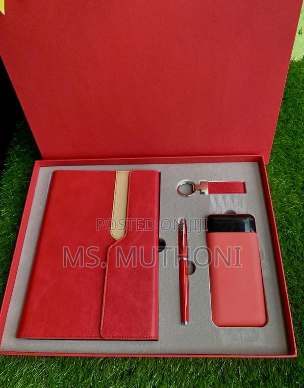 Premium Executive Corporate Gift Set. - main view
