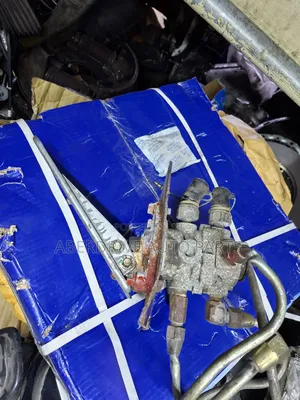 Footbrake Valve Isuzu FRR