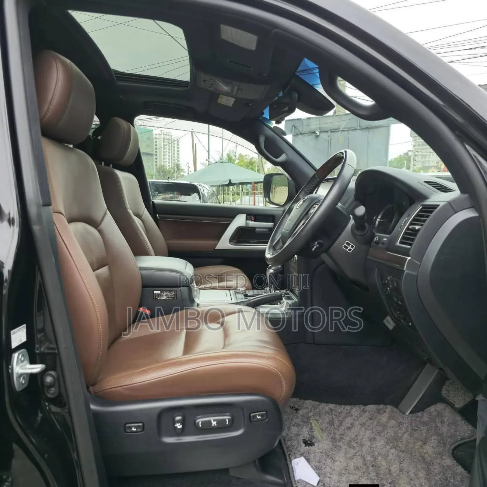 Toyota Land Cruiser 4.6 V8 ZX 2019 Black