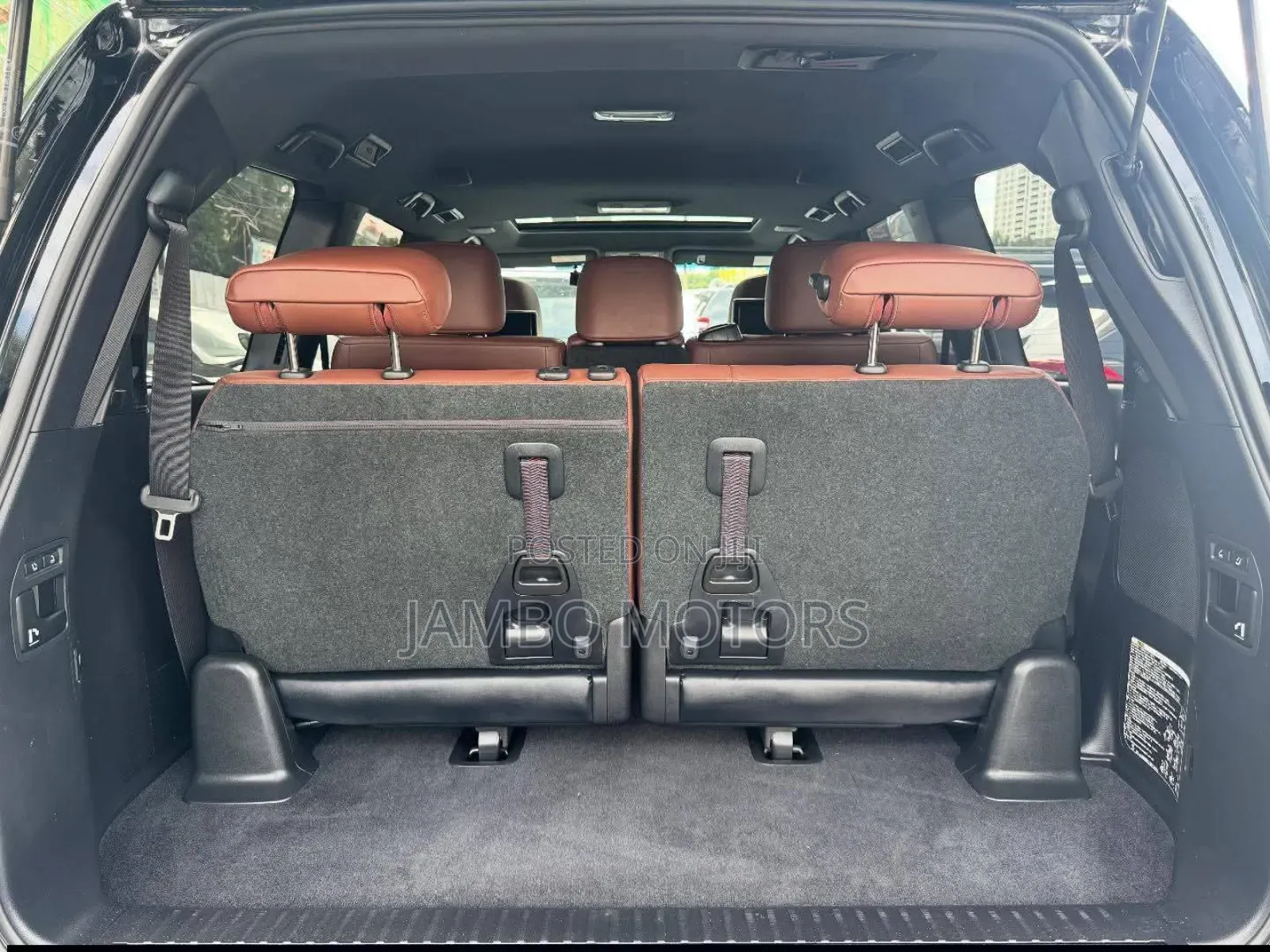 Toyota Land Cruiser 4.6 V8 ZX 2019 Black