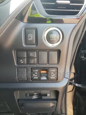Toyota Noah 2.0 FWD (8 Seater) 2019 Black