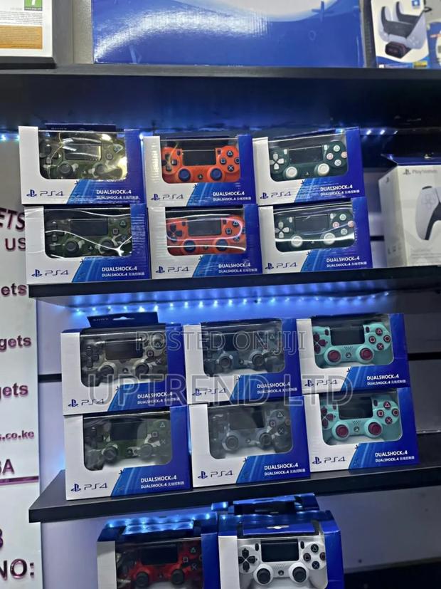 Ps4 Pads / Multiple Colours Brand New Playstation 4 Controllers - main view