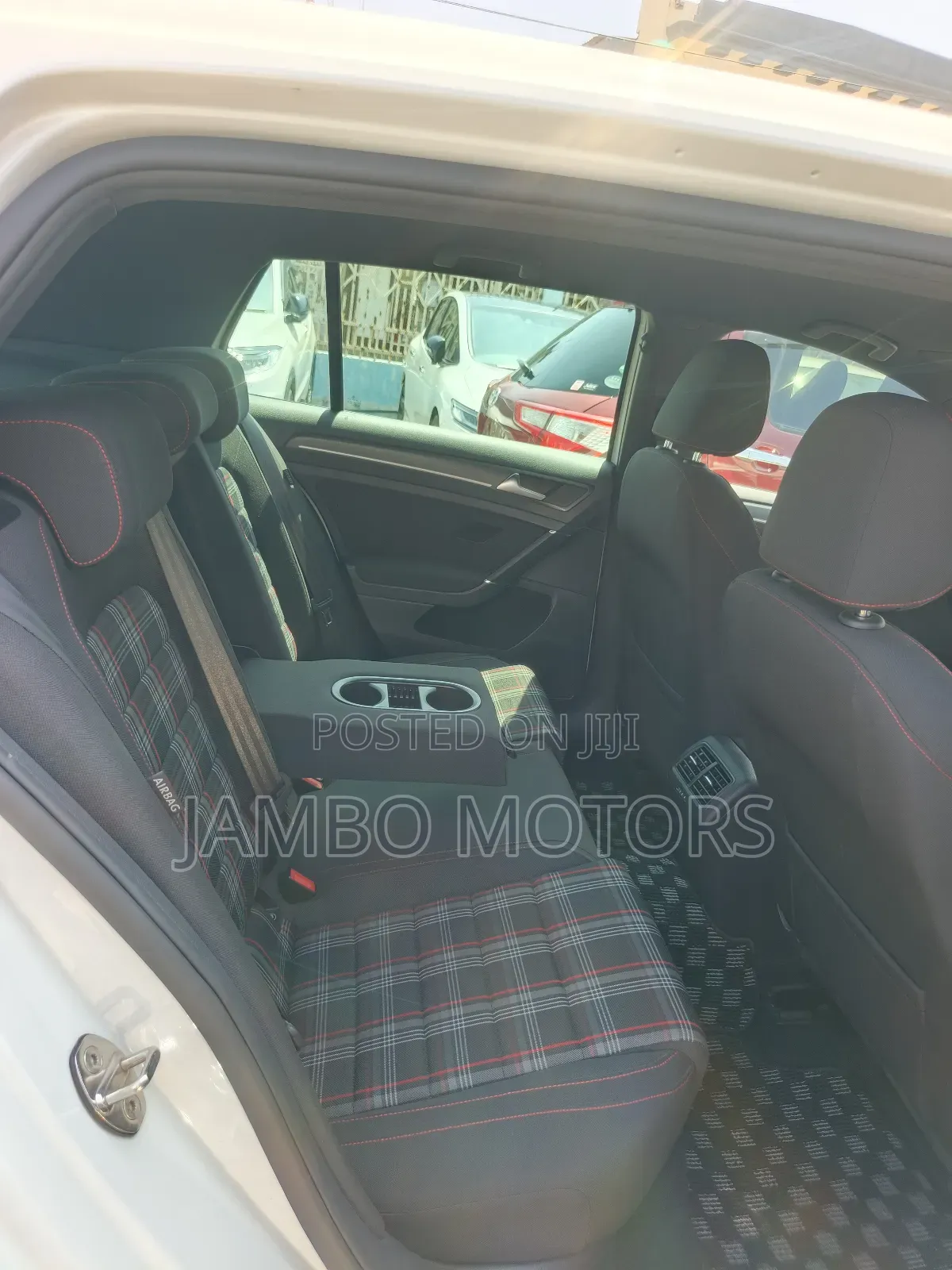 Volkswagen Golf GTI 2.0T SE 2019 White