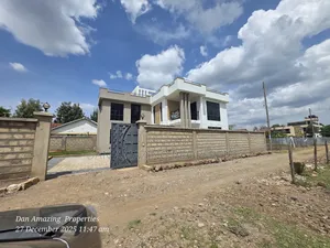 4bdrm Maisonette in Rongai Plus Dsq, Nkoroi for sale