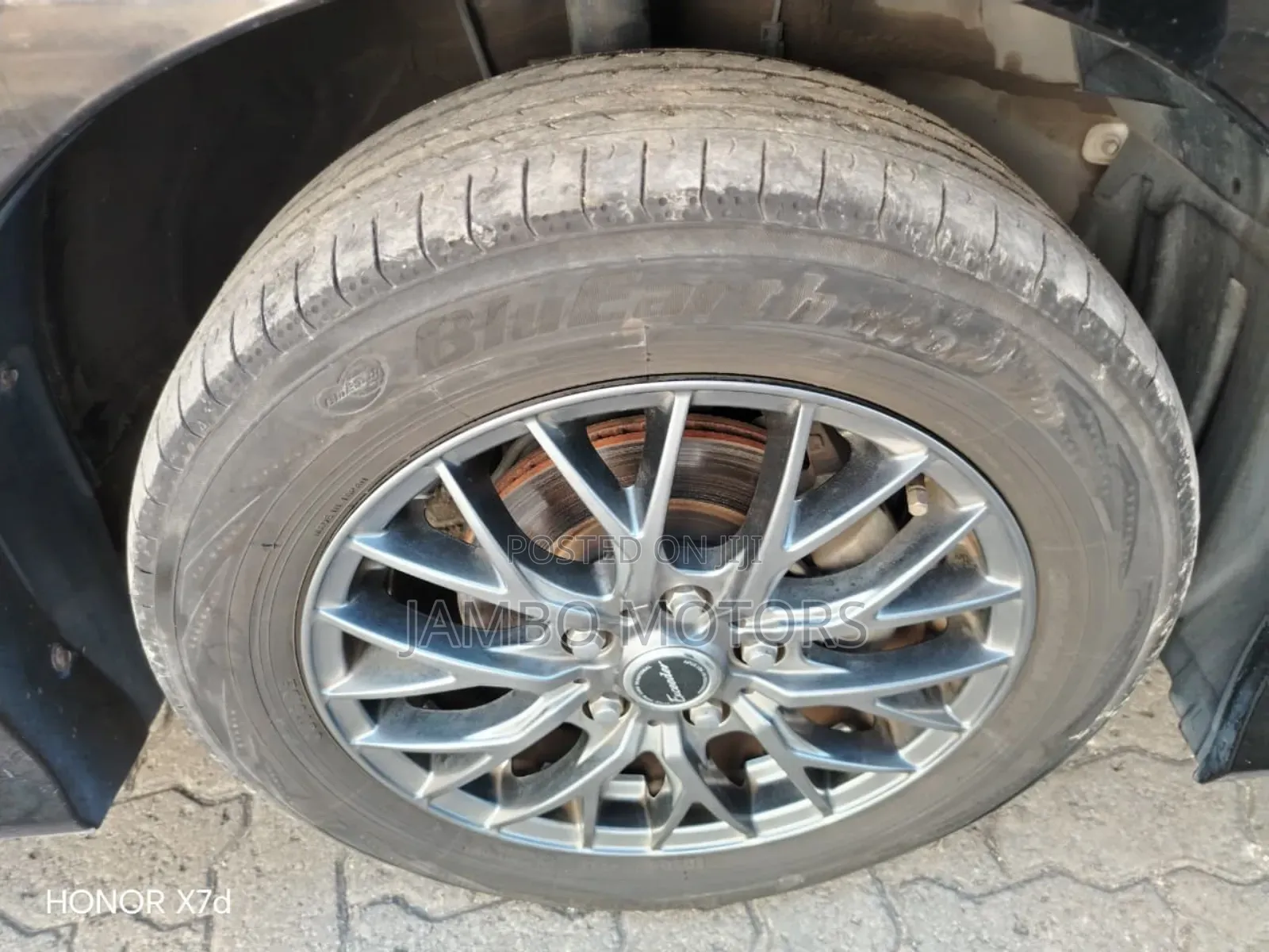 Toyota Noah 2.0 FWD (8 Seater) 2019 White
