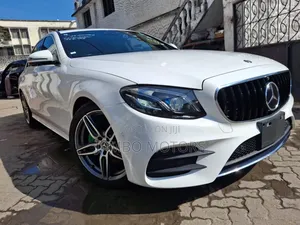 Mercedes-Benz E200 2019 White