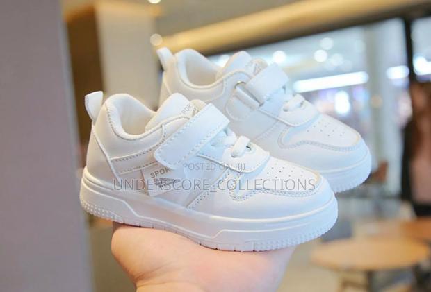 Black/White Kids Quality Unisex Sneakers - thumbnail 3