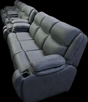 7seater Mahogany Recliner Couch