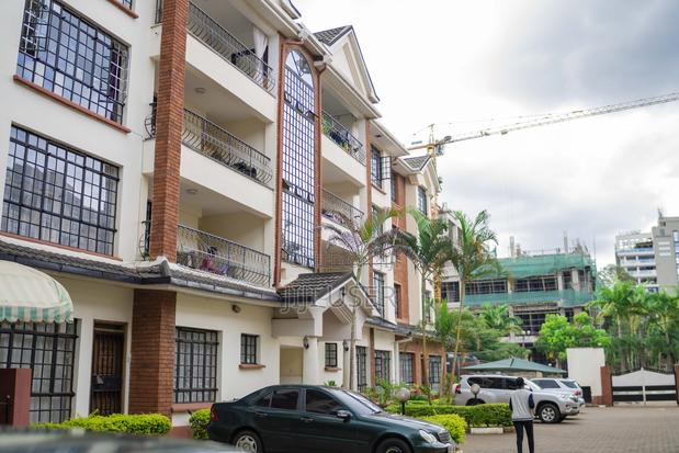 Spacious 2 Br Near Westgate Mall - thumbnail 4