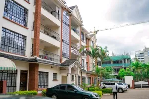 Fully Furnished 2 Bedroom Westgate Mall
