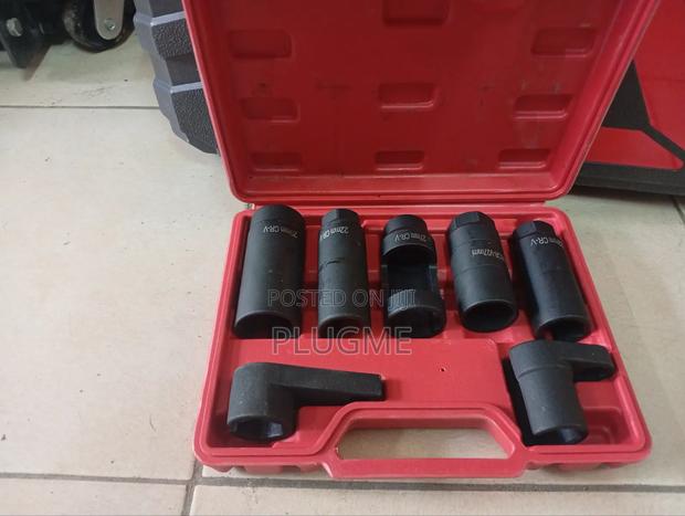 Heavy Duty Ball Joint Remover Tool Set + Accessories - main view