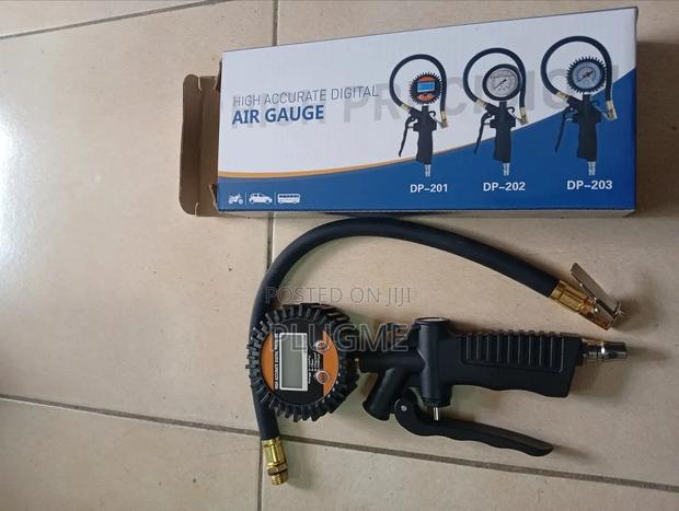 High Quality Handheld Portable Digital Air Gauge - main view