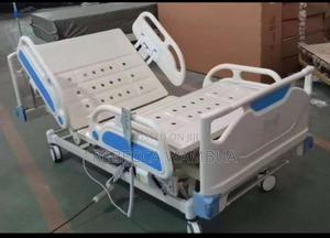 5 Function Hospital Bed - thumbnail 2