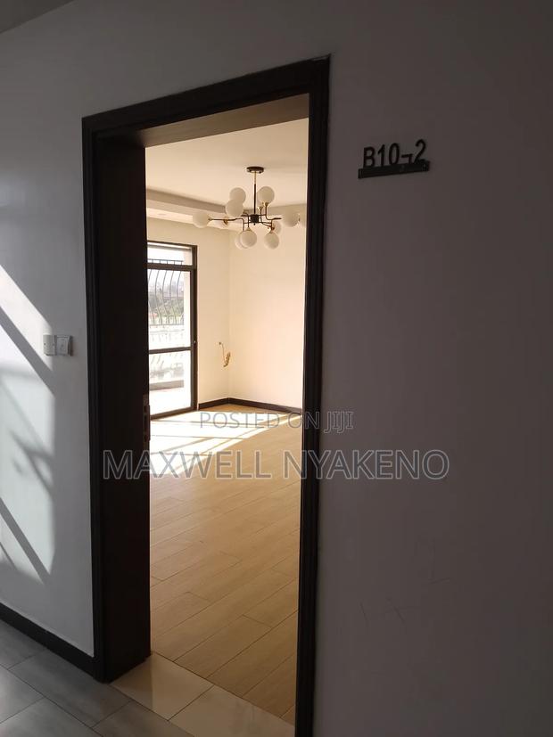 3bdrm Apartment in Valley Arcade for rent - main view