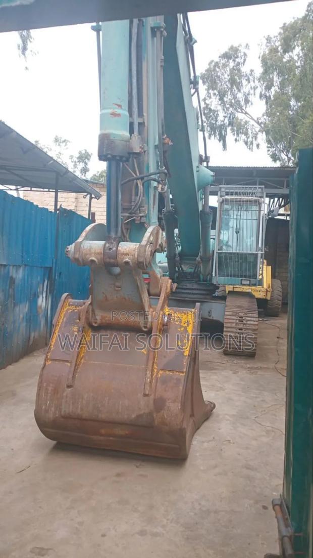 Leibherr Excavator 944 36tons 2006 Model - main view