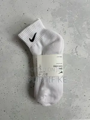 3 Pairs of Sports Socks – Unisex Thick Towel Sole