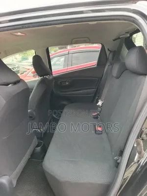 Toyota Vitz 1.3 FWD 5dr 2020 Blue
