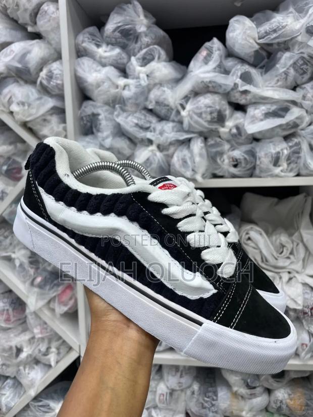 Corduroy Knu Vans Sizes 38 - 45 - main view