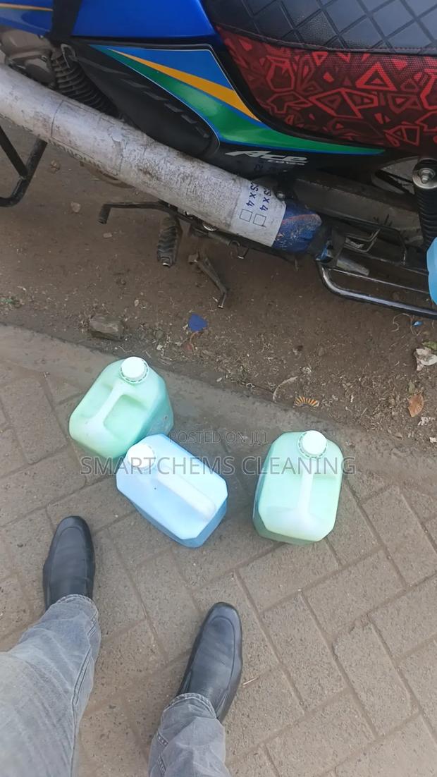 Perfumed Liquid Soap - thumbnail 2