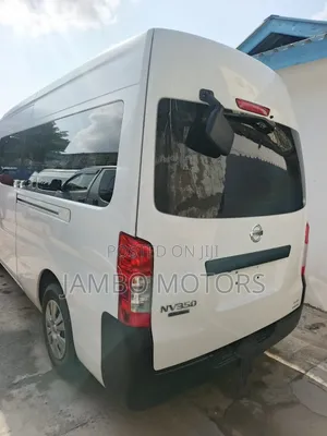 Nissan Caravan (Urvan) 2019 White