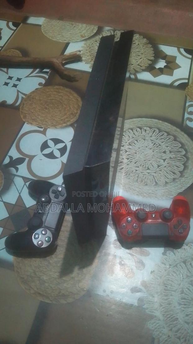 Sony Playstation 4 (Ps4) Standard – Fully Working - thumbnail 2