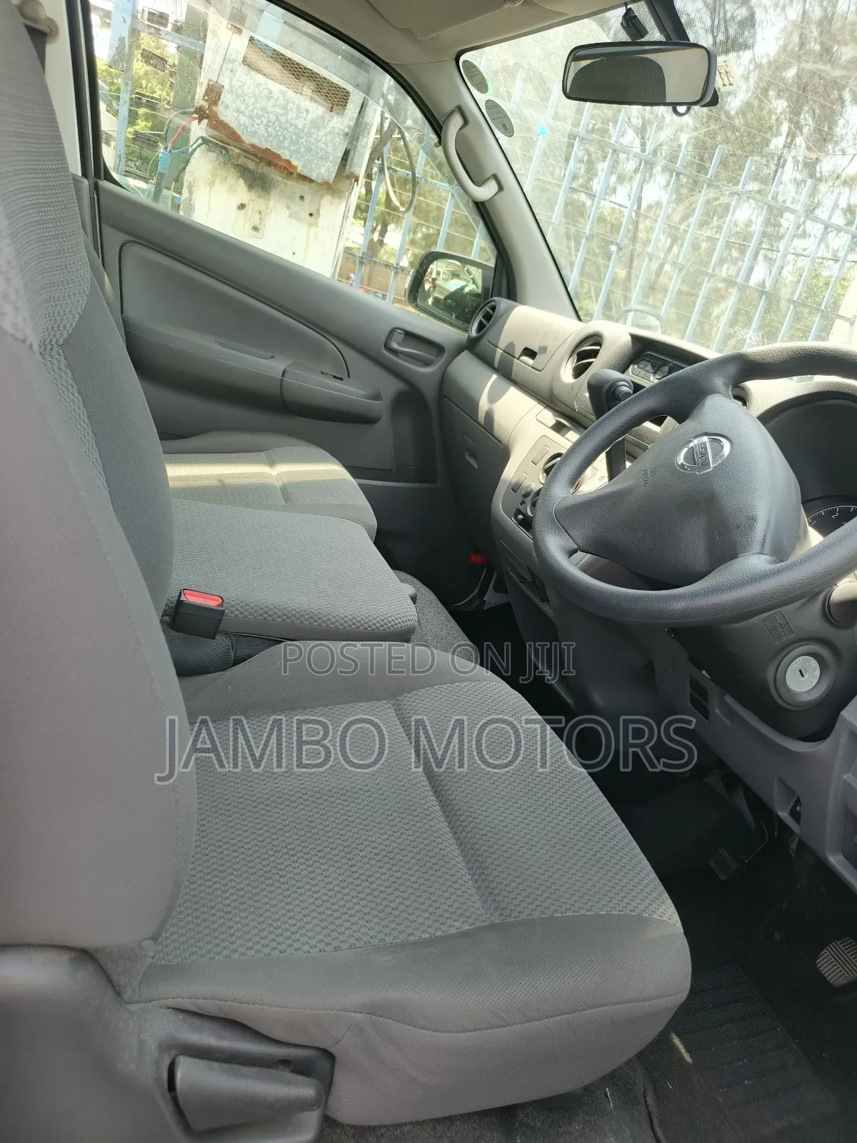 Nissan Caravan (Urvan) 2019 White