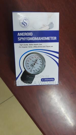 Aneroid Blood Pressure Machine - thumbnail 2